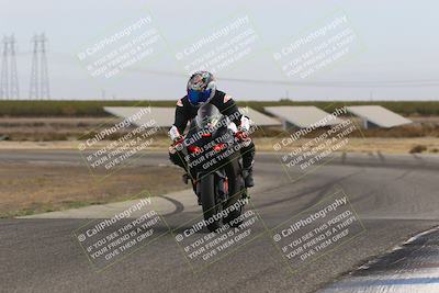 media/Oct-13-2025-Lets Ride (Mon) [[1a1cd08581]]/B Group/1220pm (Wheelie Bump)/